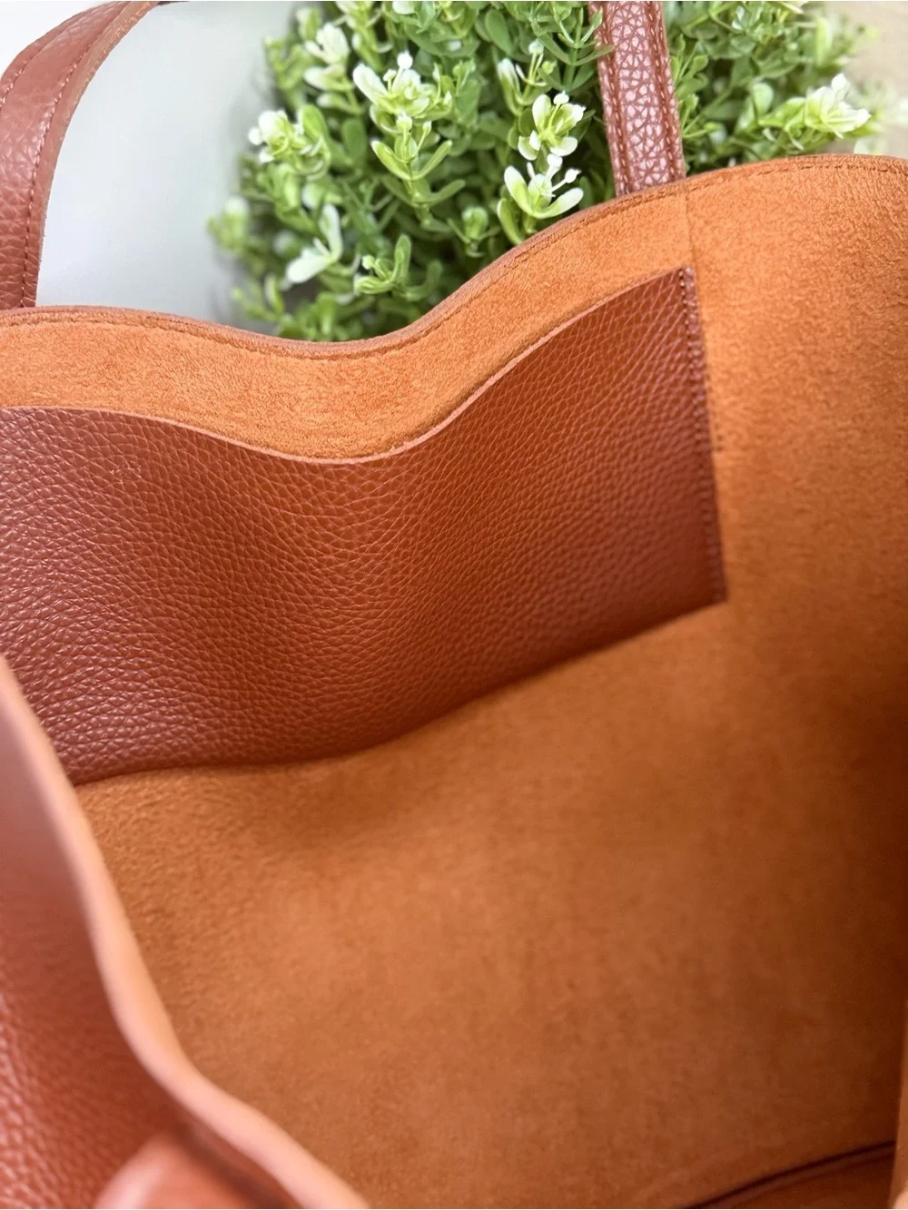 Brown Tote Bag with Black Stripe - Classic Women’s Carryall